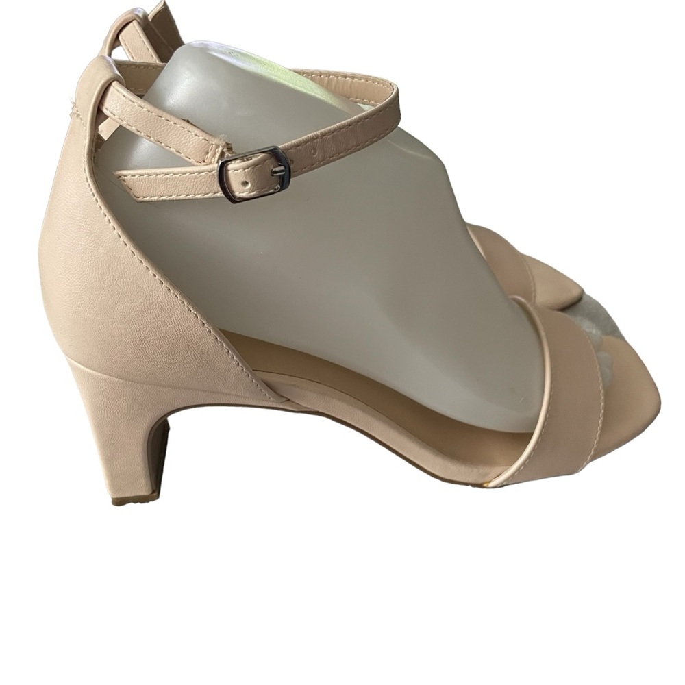 Dream Paris Heels Size 7.5 - Picture 10 of 14